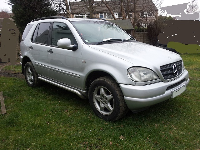 Mercedes-ML 320-LUXURY 4X4